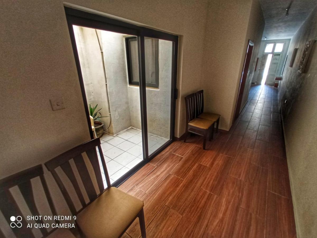 Town House With Private Pool In Village Centre คัลคารา ภายนอก รูปภาพ